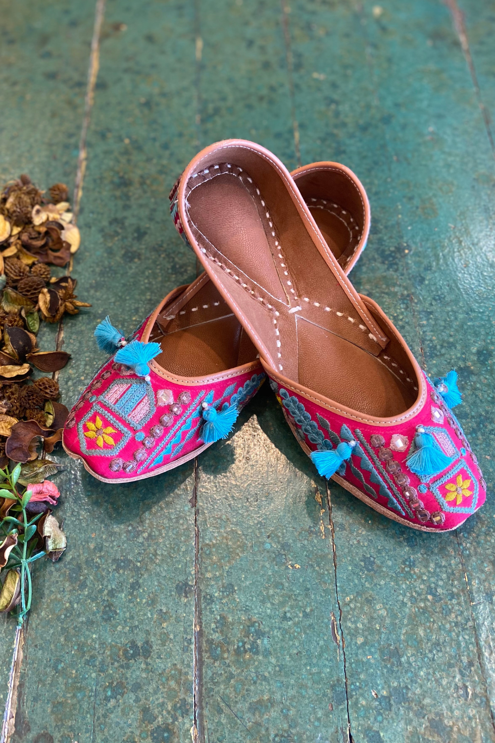 Magenta Boho Jutti