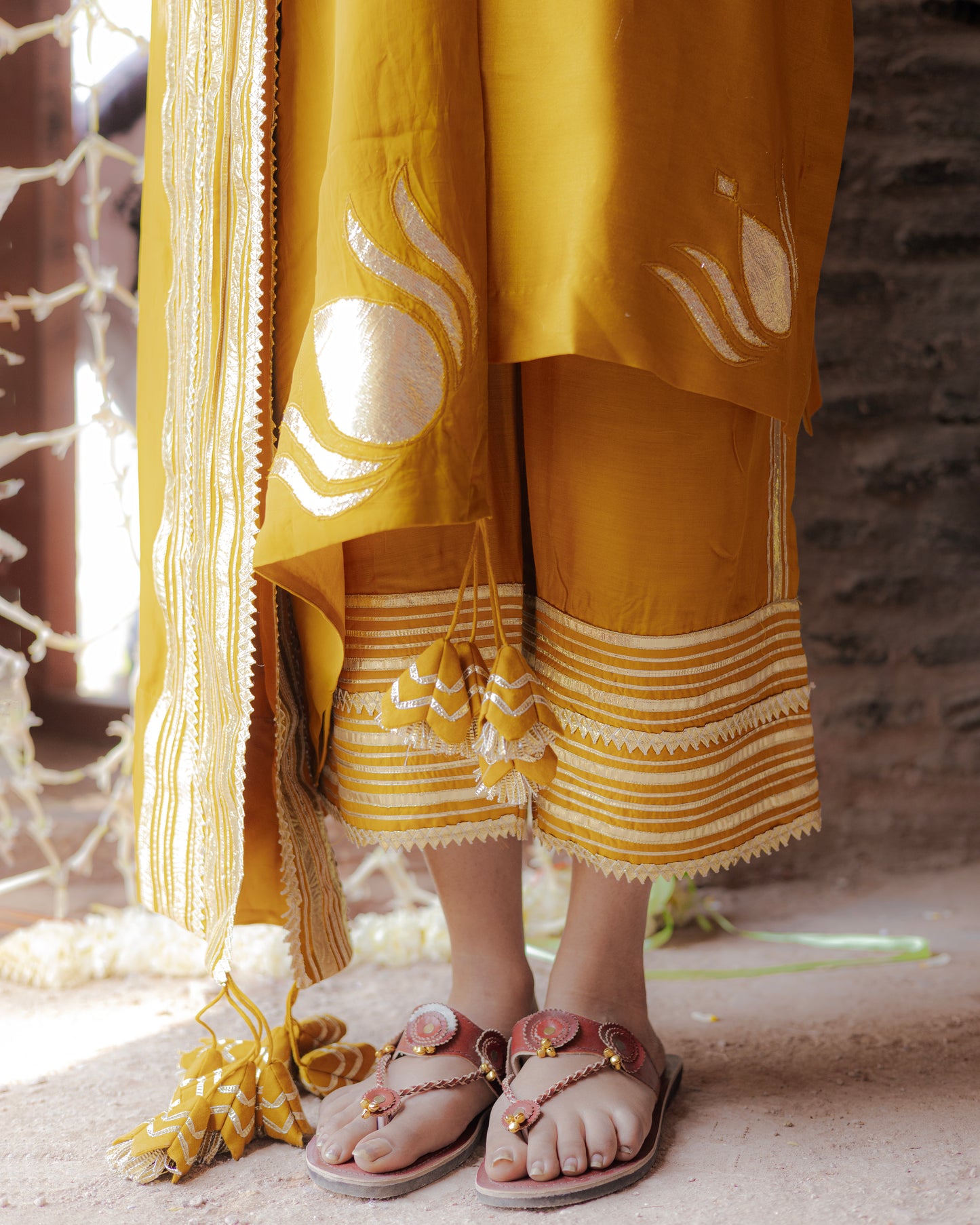 MAYA-Yellow