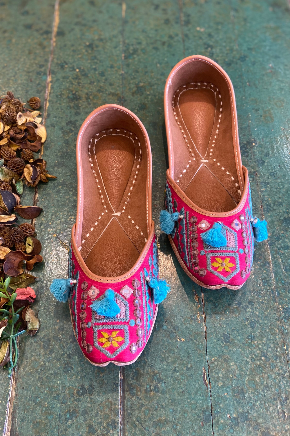 Magenta Boho Jutti