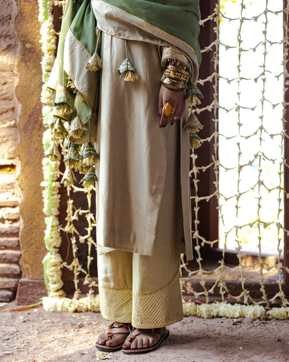 Noor- Sage Green